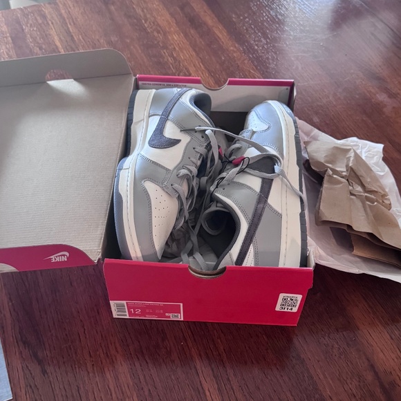 Nike dunk low se men’s size 12 - Picture 3 of 5